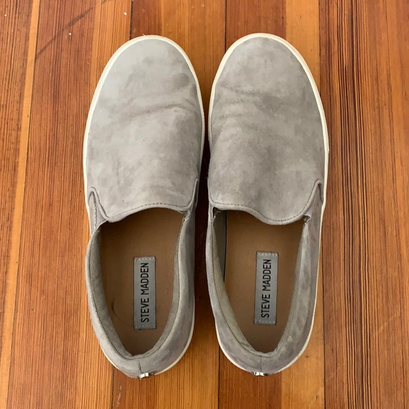 Steve Madden Slip On Sneakers - Picture 1 of 2